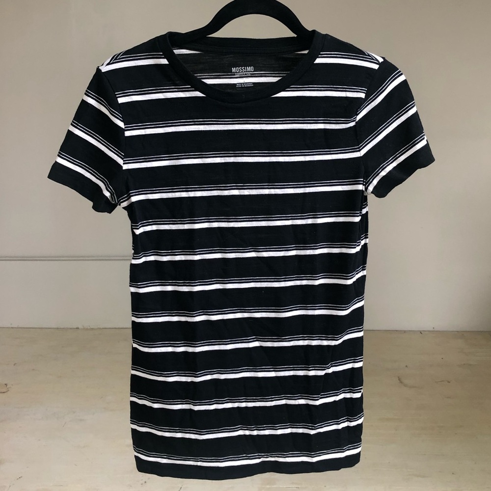 Mossimo Size Small Black and White striped shirt